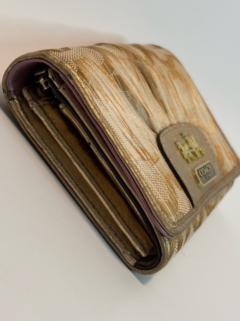COACH ($211) Gold Signature Op Art Canvas Compact Wallet AUTHENTIC - Picture 3 of 15